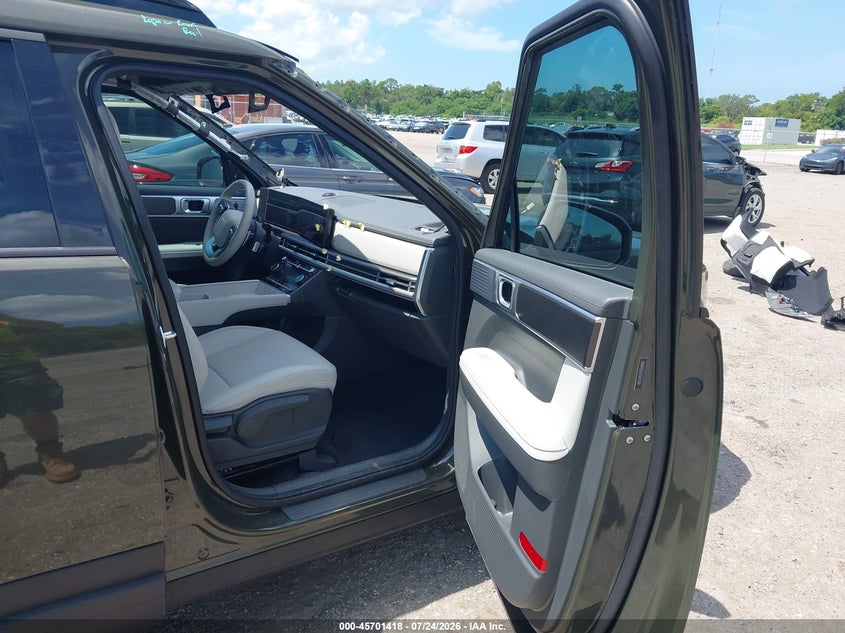2025 HYUNDAI SANTA FE auction photo 5