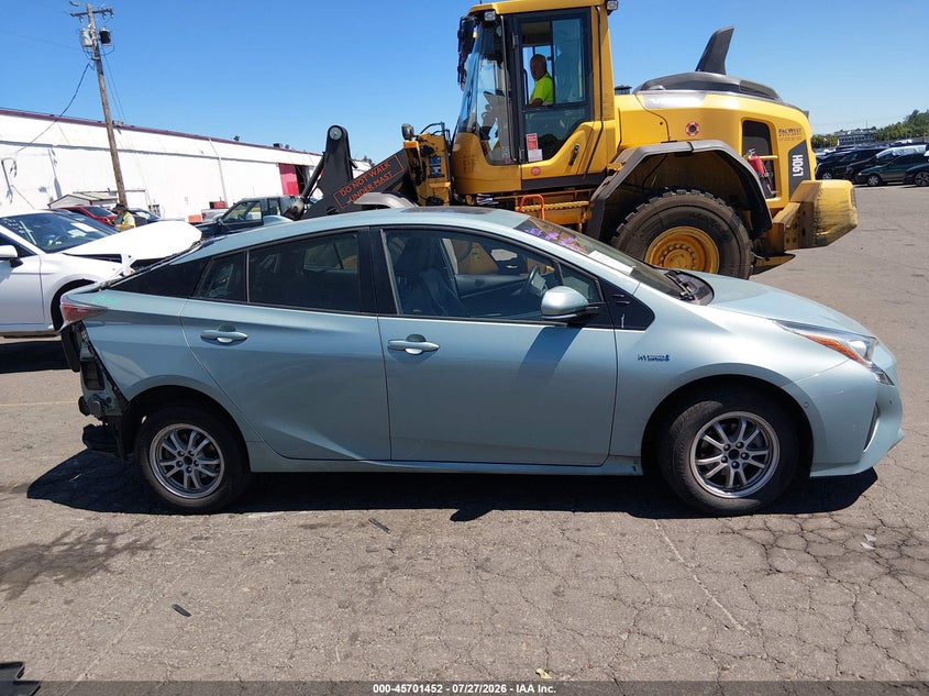 TOYOTA PRIUS - zdjęcie 14