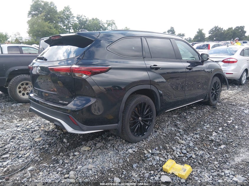 2024 TOYOTA HIGHLANDER auction photo 4