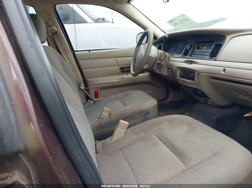 2005 FORD CROWN VICTORIA auction photo 5