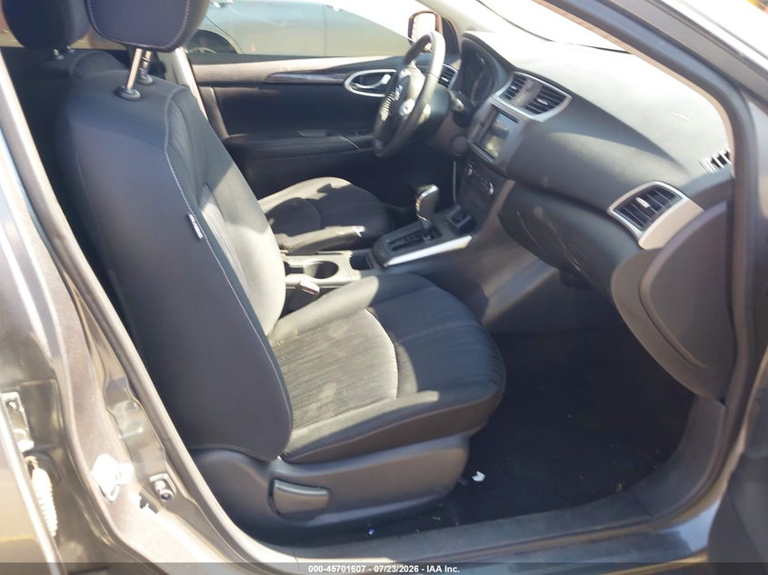 2017 NISSAN SENTRA auction photo 5