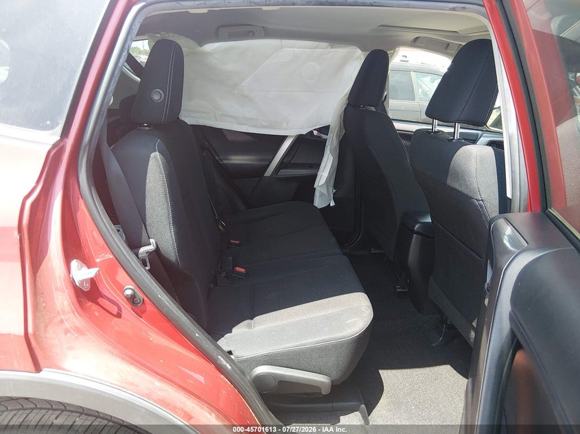 TOYOTA RAV4 - zdjęcie 8