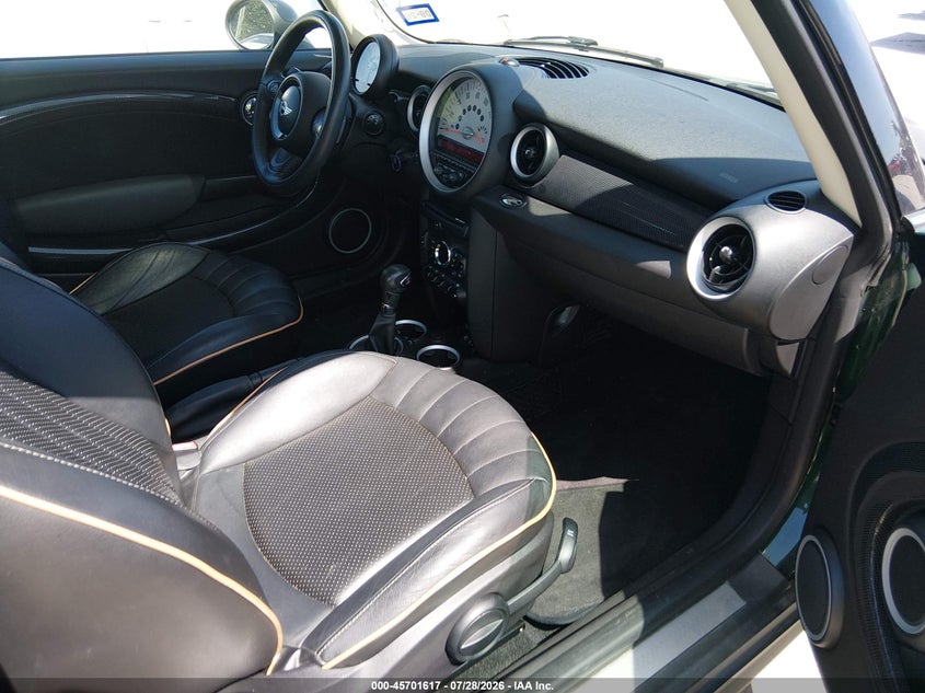 2013 MINI HARDTOP auction photo 5