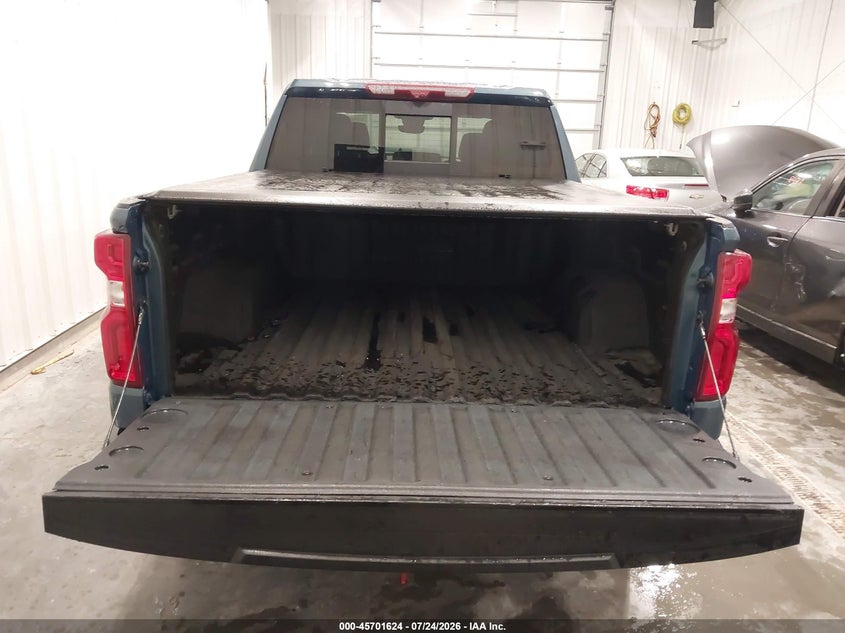 CHEVROLET SILVERADO 1500 2024 VIN 1GCUDJEL3RZ227495