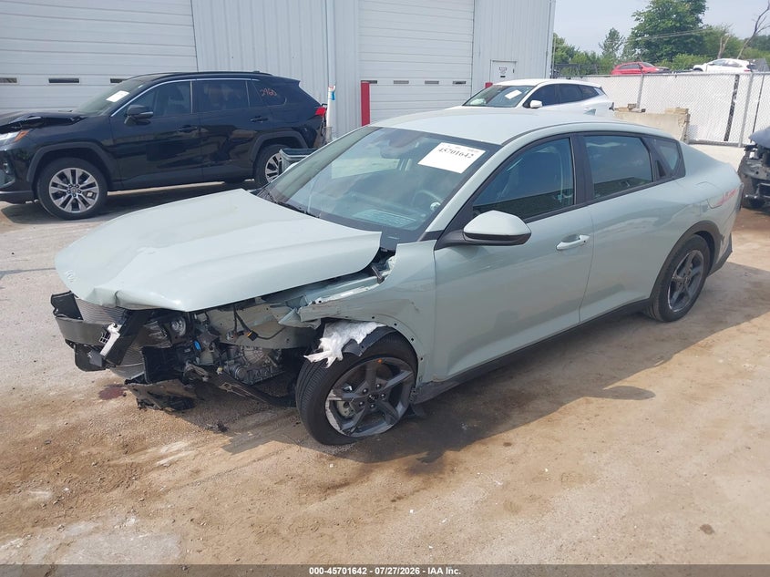 Vin: 3kpft4de8te341009, lot: 46200270, kia k4 lxs 20262