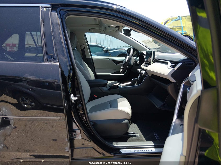 2024 TOYOTA RAV4 auction photo 5