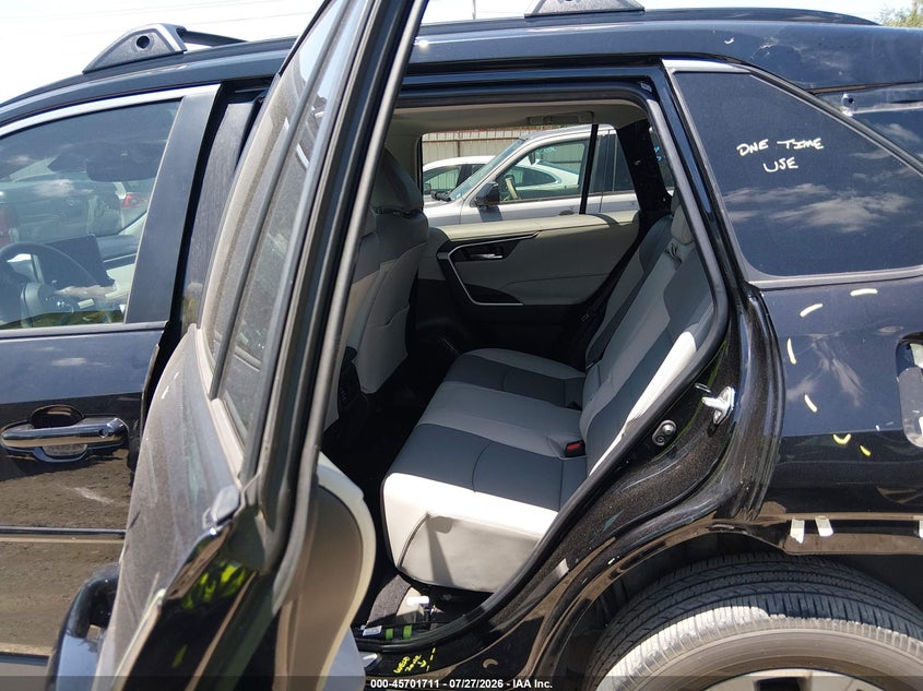 2024 TOYOTA RAV4 auction photo 8