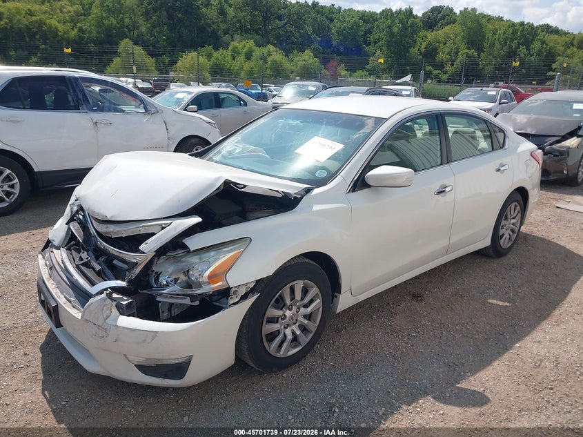 2013 NISSAN ALTIMA auction photo 2