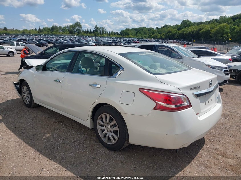 2013 NISSAN ALTIMA auction photo 3
