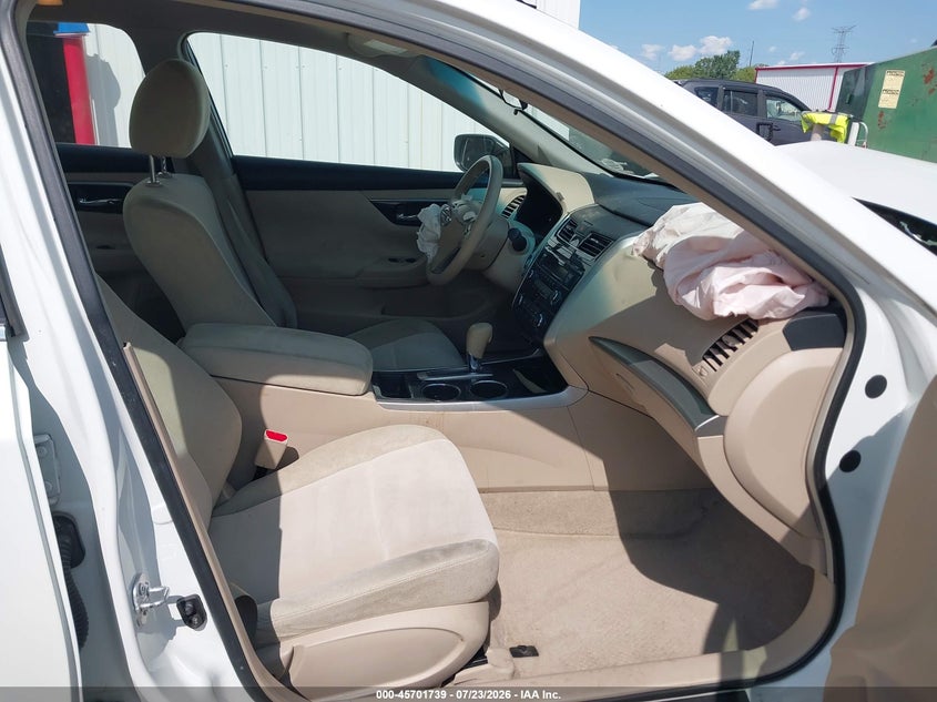 2013 NISSAN ALTIMA auction photo 5