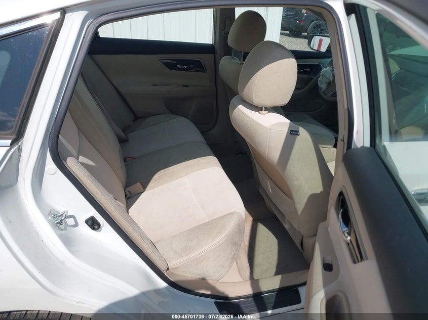 2013 NISSAN ALTIMA auction photo 8