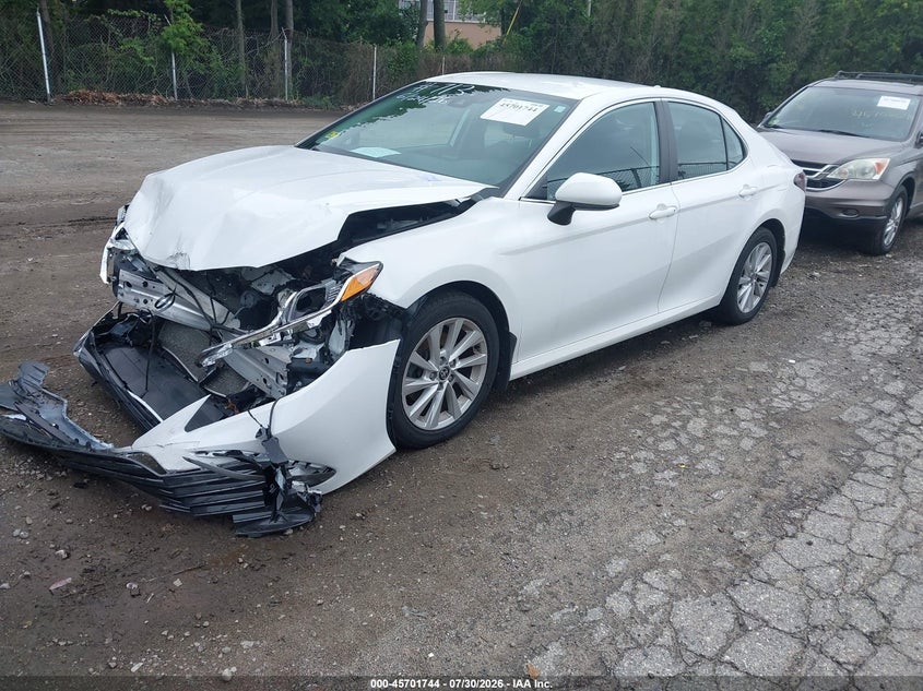 Vin: 4t1c11ak7mu464297, lot: 46200372, toyota camry le 20212