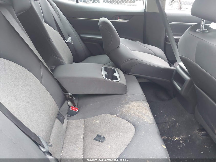 TOYOTA CAMRY 2021 VIN 4T1C11AK7MU464297