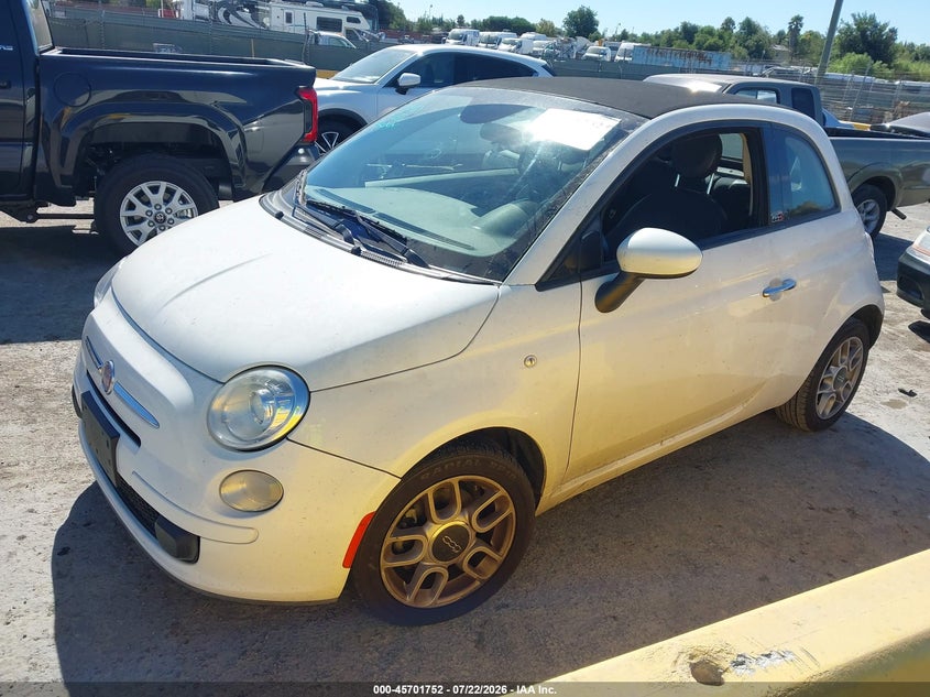 2015 FIAT 500C auction photo 2