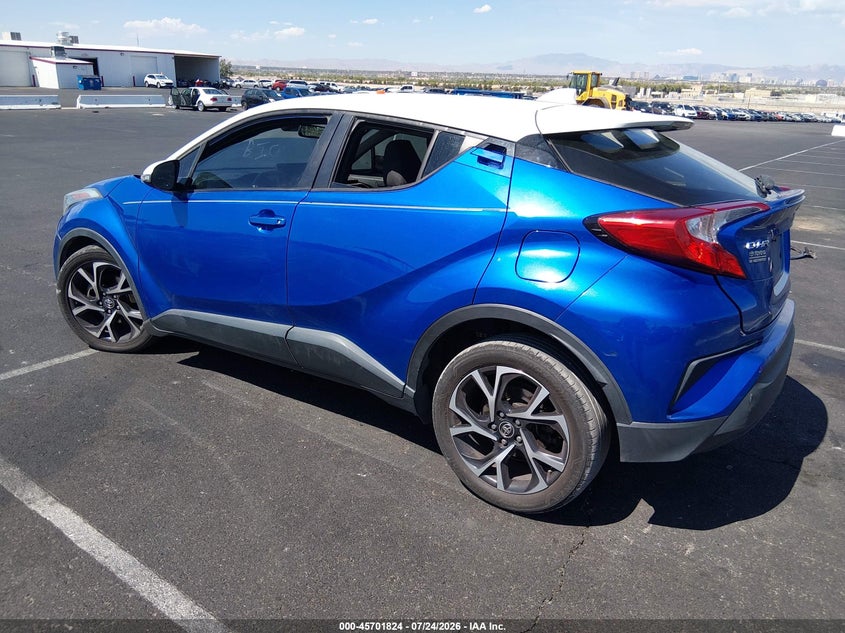 2019 TOYOTA C-HR auction photo 3