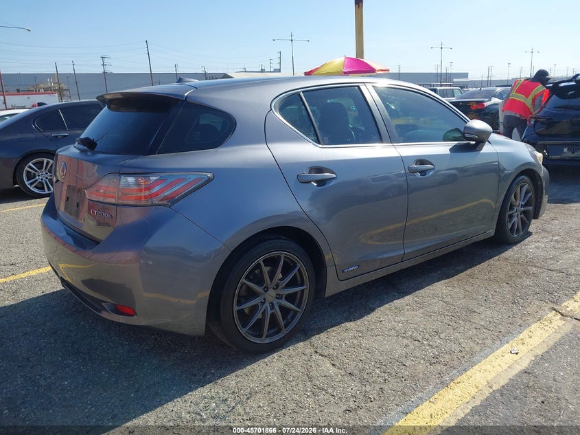 Vin: jthkd5bh3d2171962, lot: 46200494, lexus ct 200h 20134