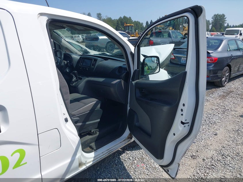 2020 NISSAN NV200  CARGO auction photo 5