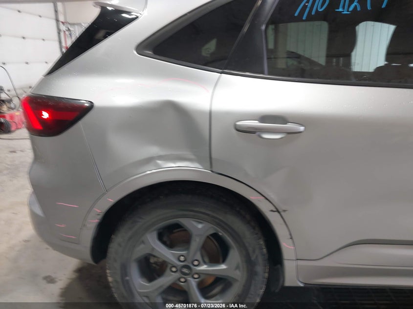 2023 FORD ESCAPE auction photo 6