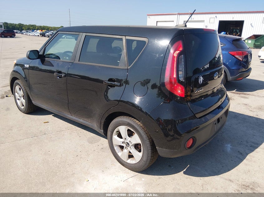 2017 KIA SOUL auction photo 3