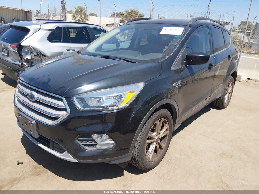 2018 FORD ESCAPE auction photo 2