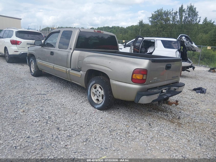 2002 CHEVROLET SILVERADO 1500 auction photo 3