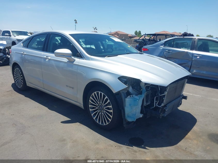 Vin: 3fa6p0ru3jr205945, lot: 46200568, ford fusion hybrid titanium 2018 img_1