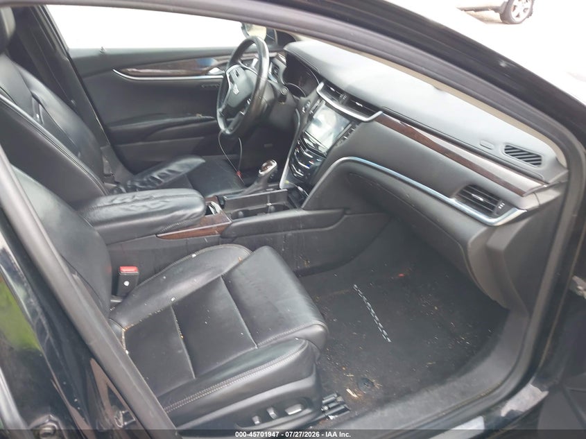 2016 CADILLAC XTS auction photo 5