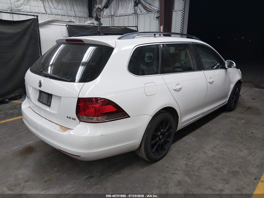2011 VOLKSWAGEN JETTA SPORTWAGEN auction photo 4