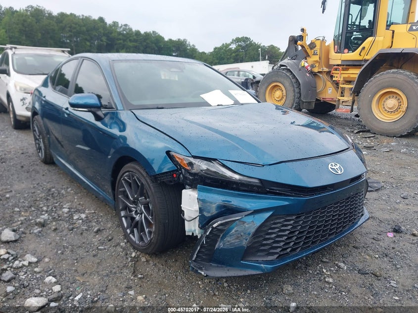 2025 TOYOTA CAMRY auction photo 1