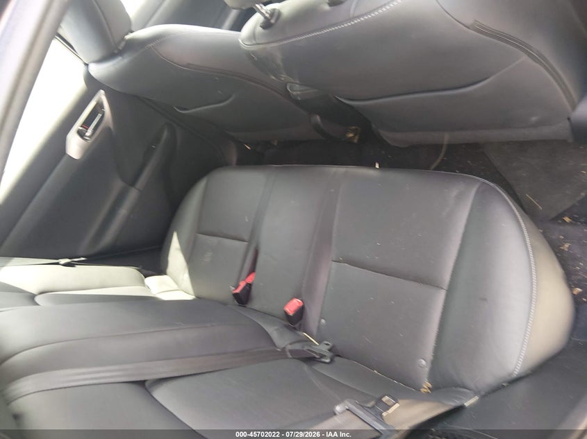 2012 LEXUS CT 200H auction photo 8