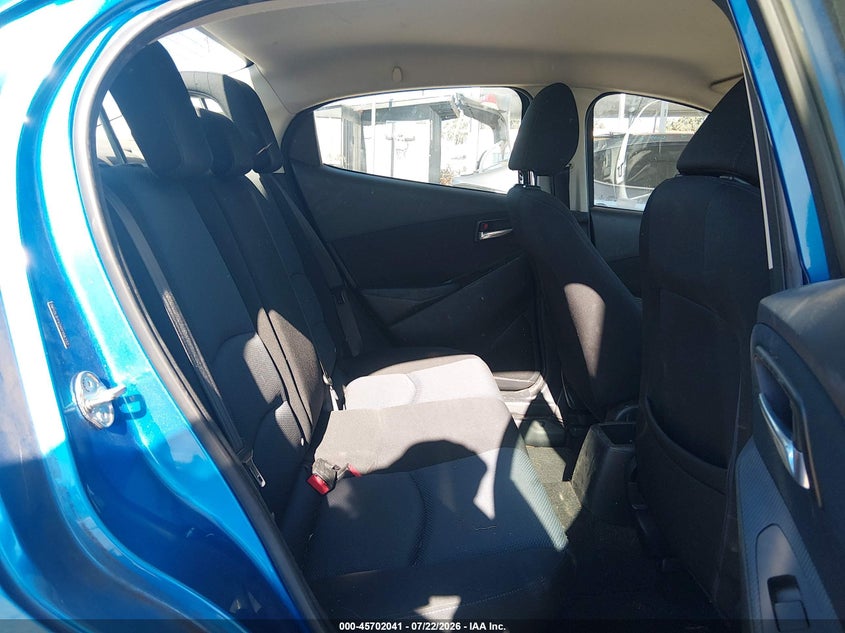 TOYOTA YARIS IA 2017 VIN 3MYDLBYV2HY158332