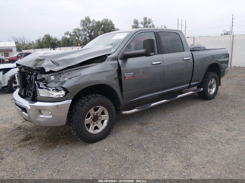 Vin: 3c6td5dt7cg266352, lot: 46200675, ram 2500 big horn 20122