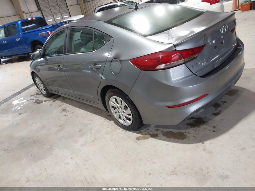 2017 HYUNDAI ELANTRA auction photo 3