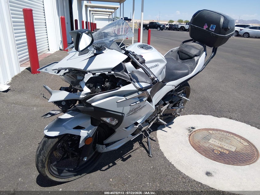 2025 KAWASAKI EX500 auction photo 2