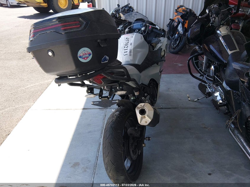 2025 KAWASAKI EX500 auction photo 6