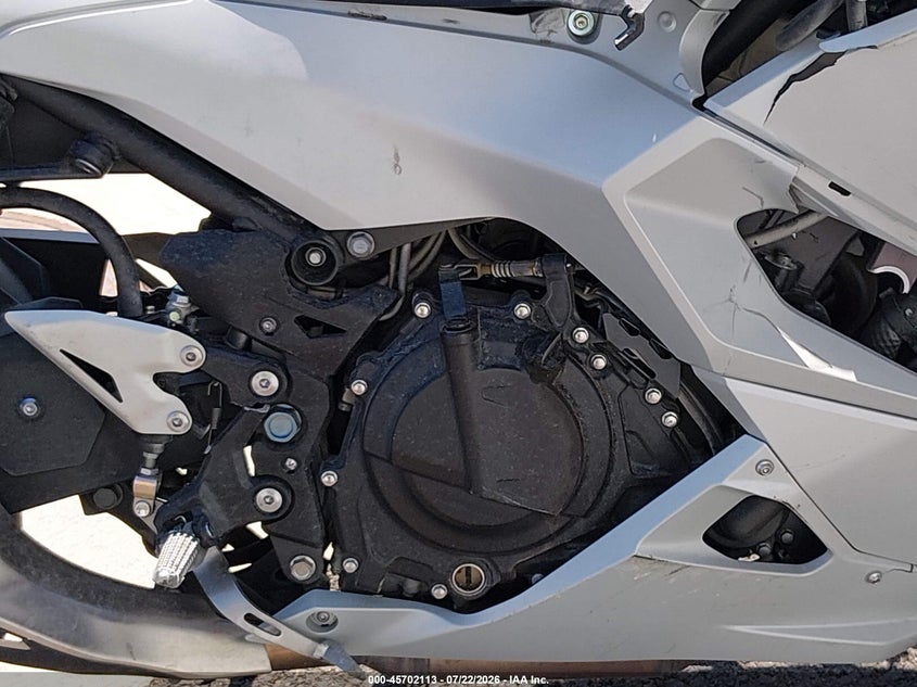 2025 KAWASAKI EX500 auction photo 8
