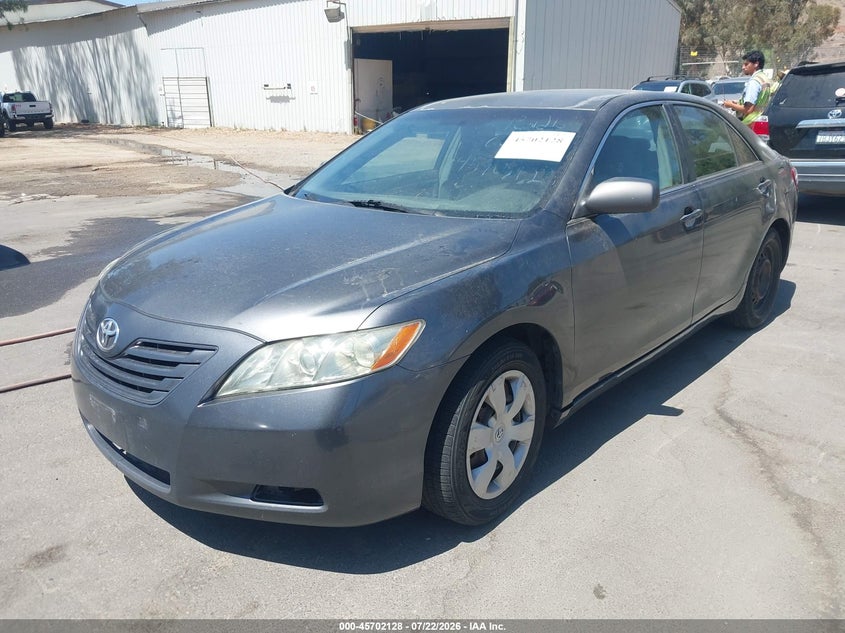 2009 TOYOTA CAMRY auction photo 2