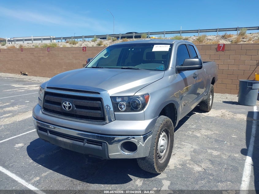 Vin: 5tfrm5f11ax013244, lot: 46200853, toyota tundra grade 4.6l v8 20102