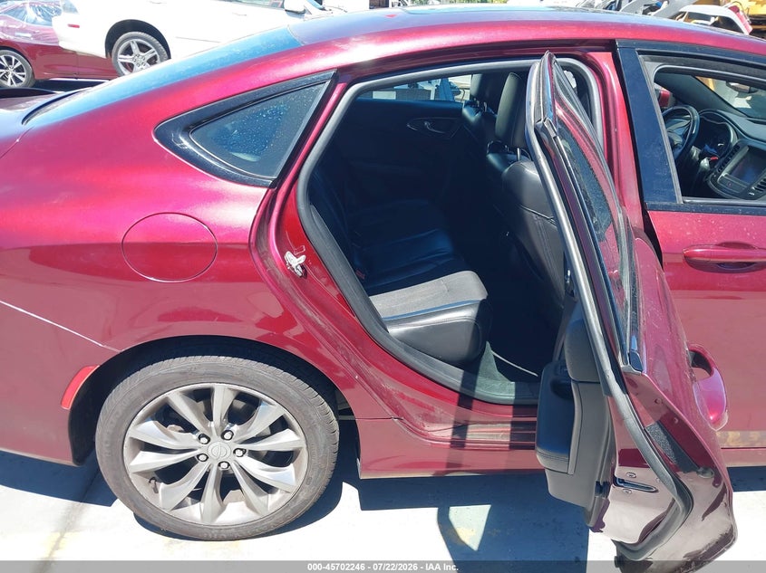 2015 CHRYSLER 200 auction photo 8