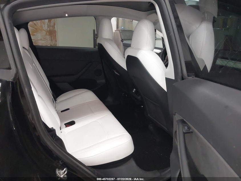 2023 TESLA MODEL Y auction photo 8