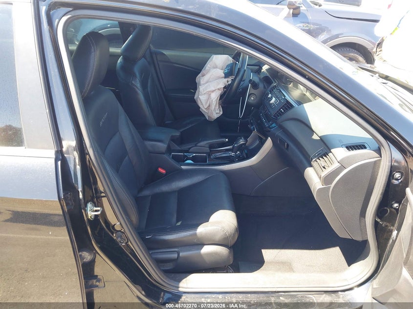 2016 HONDA ACCORD auction photo 5