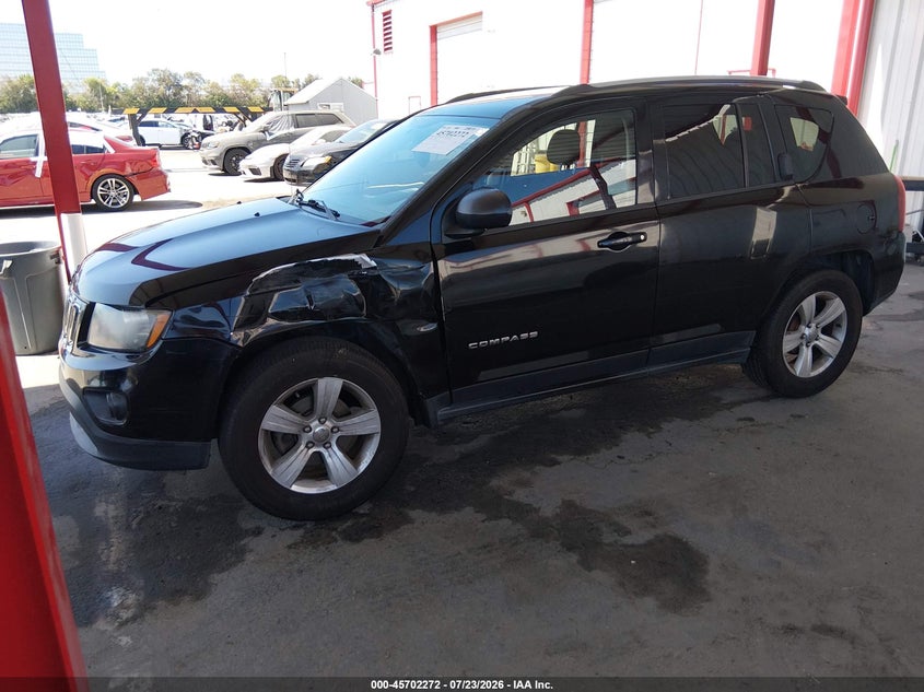 Vin: 1c4njcba7gd560529, lot: 46200900, jeep compass sport 20162