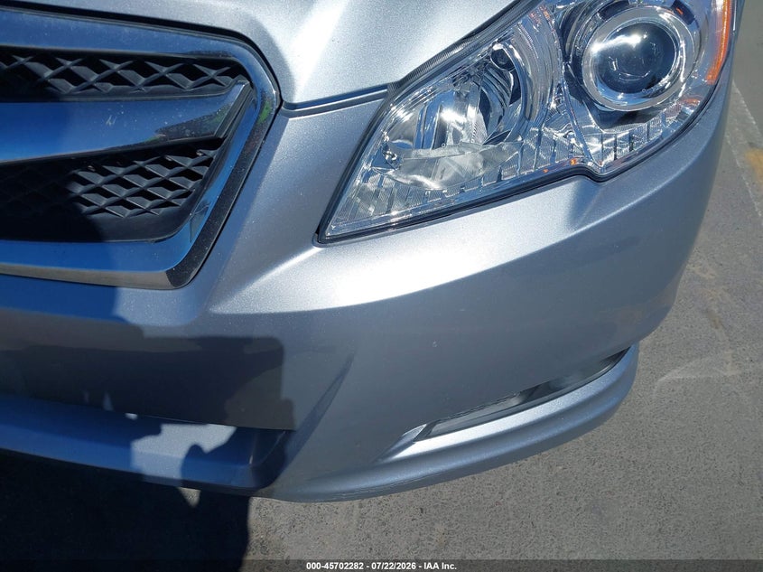 2012 SUBARU LEGACY auction photo 6