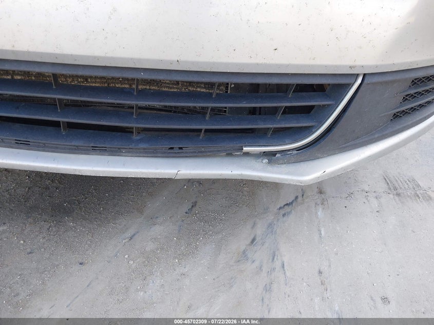 2014 VOLKSWAGEN JETTA auction photo 6