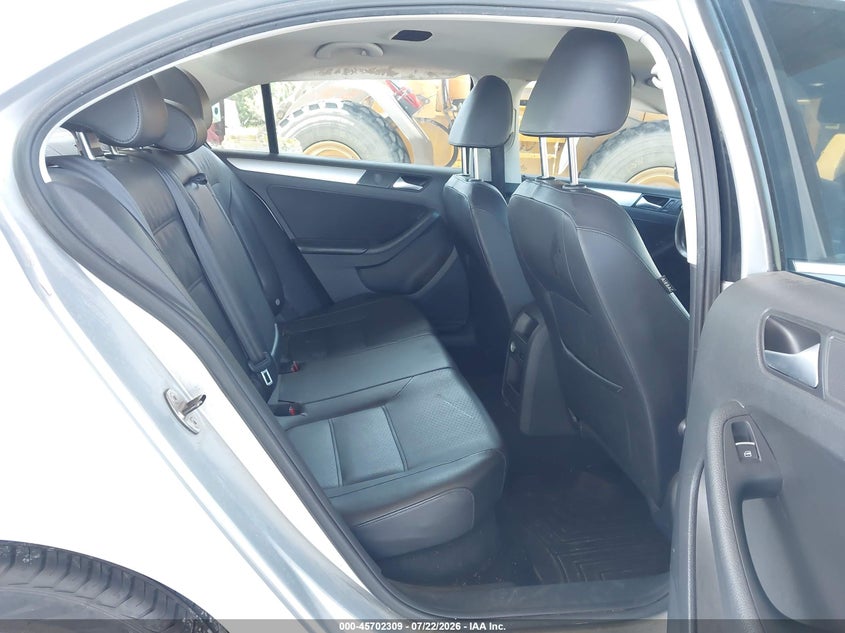 2014 VOLKSWAGEN JETTA auction photo 8
