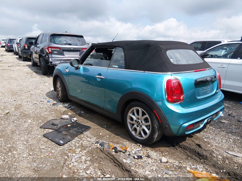 2017 MINI CONVERTIBLE auction photo 3