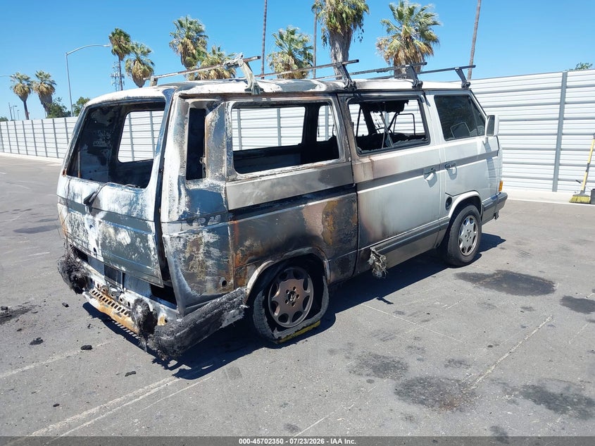 VOLKSWAGEN VANAGON 1990 VIN WV2YB0257LH011168