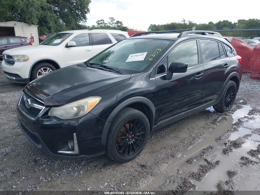 2016 SUBARU CROSSTREK auction photo 2