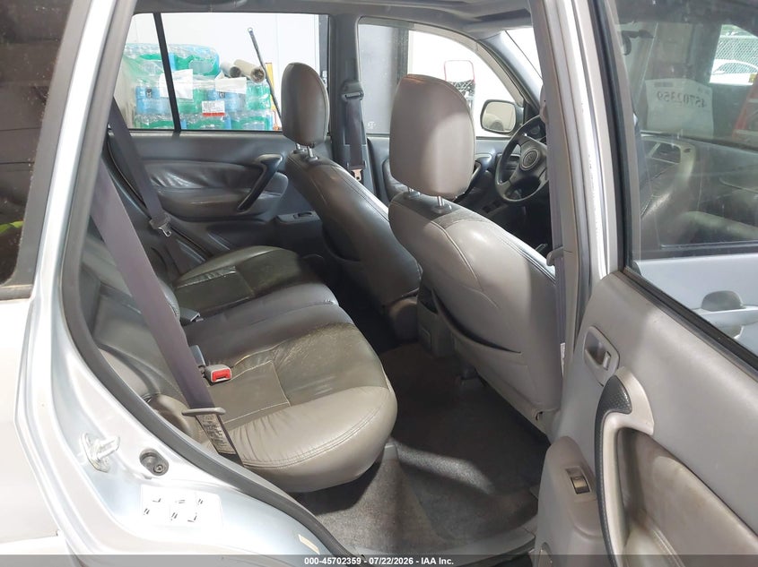 2002 TOYOTA RAV4 auction photo 8