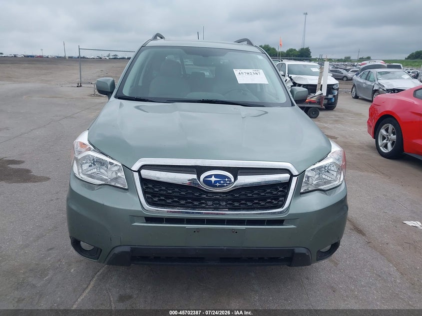 2015 SUBARU FORESTER auction photo 6